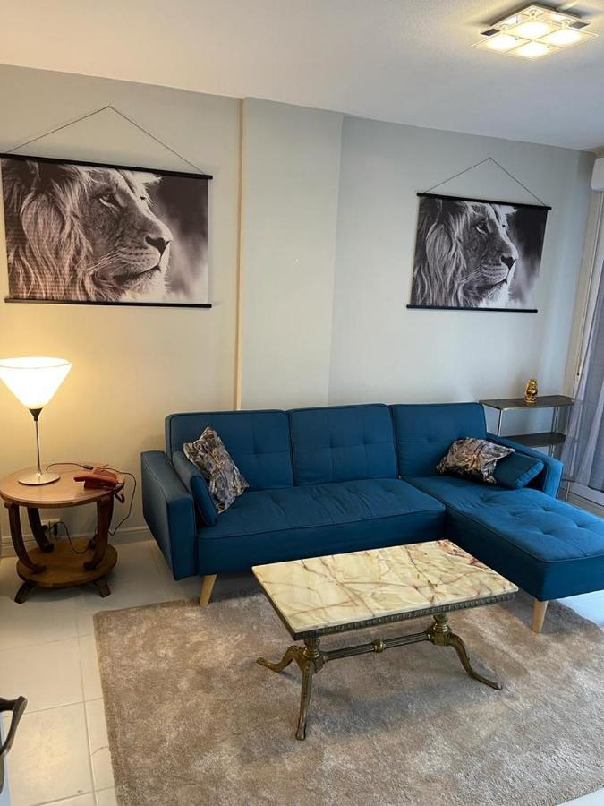 Apartamento A 2 Pas De La Gare Chalon-sur-Saône Exterior foto